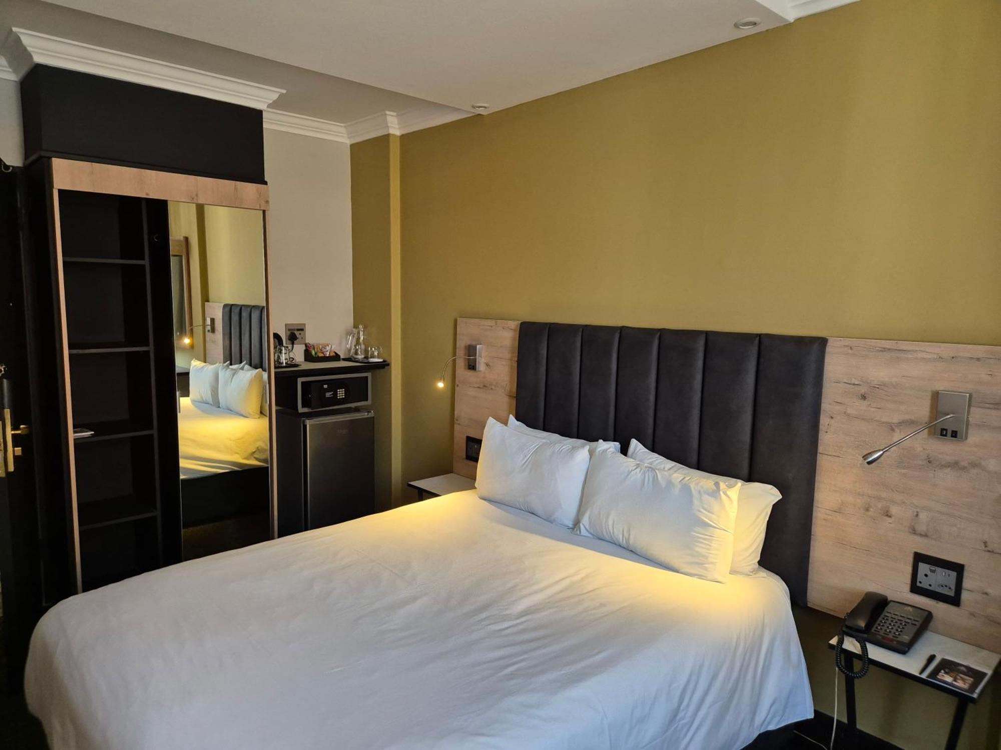 Manhattan Hotel Pretoria-Noord Exteriér fotografie